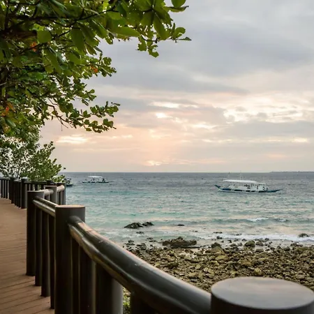 8 Newtown Boulevard Newtown Mactan Condumenium