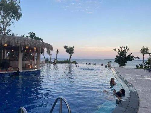 8 Newtown Boulevard Newtown Mactan Condumenium