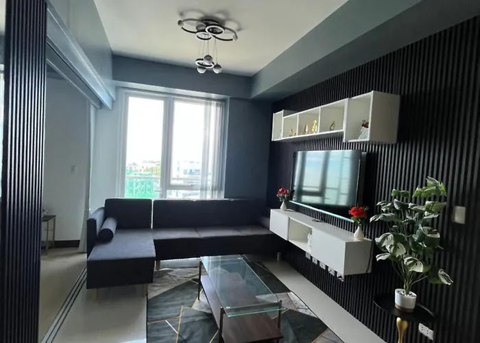 8 Newtown Boulevard Newtown Mactan Condumenium *